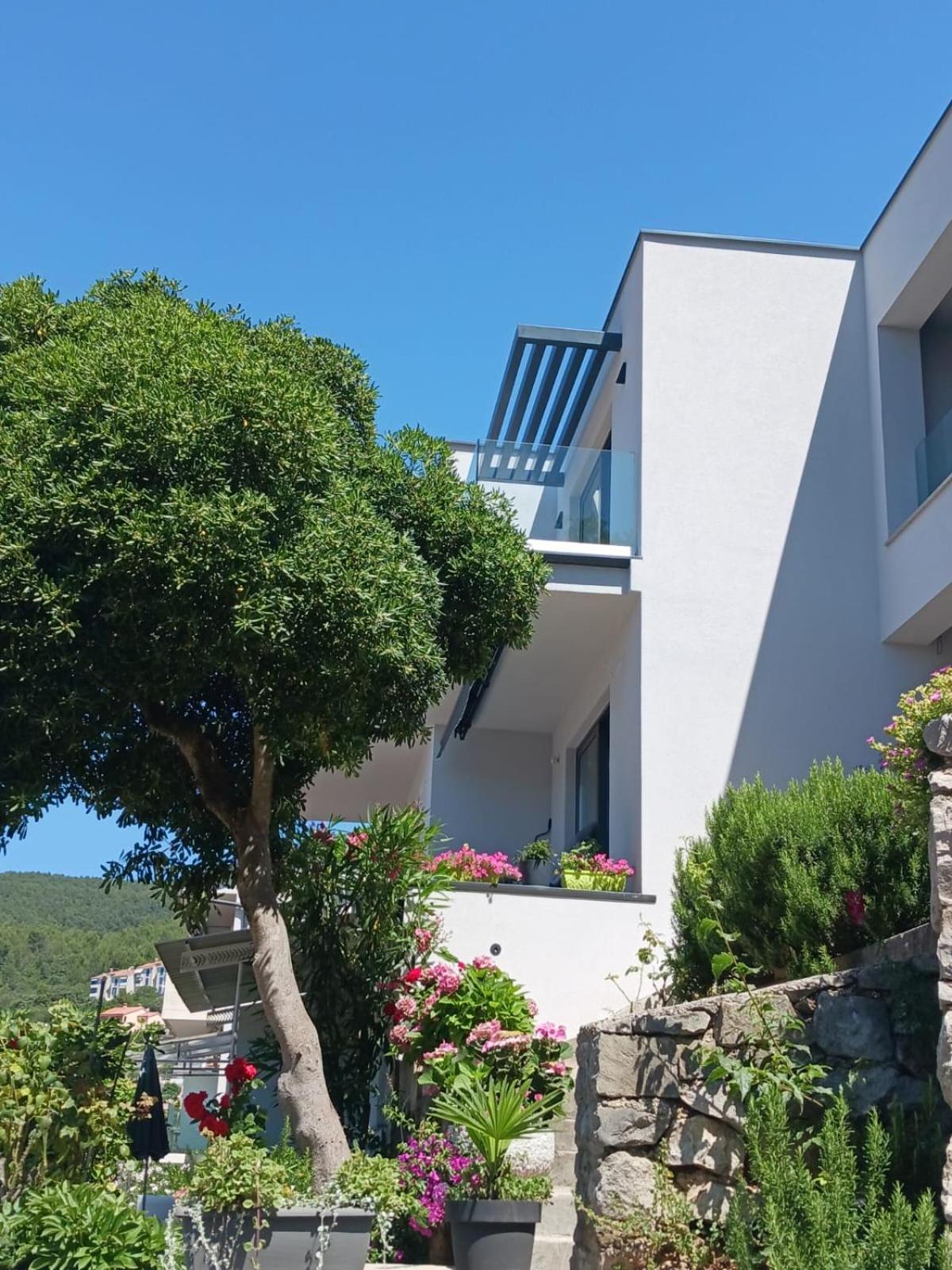 Apartment Mirella 2 Rabac Exterior photo