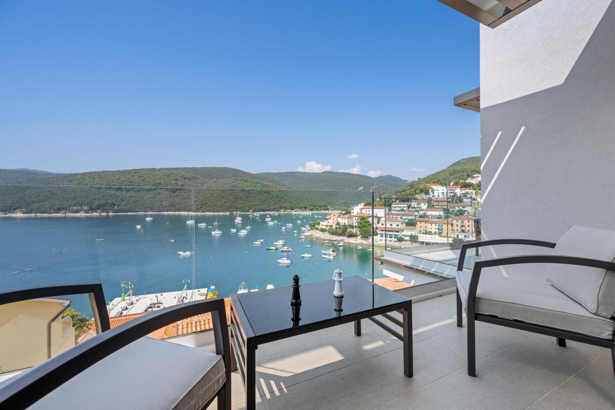 Apartment Mirella 2 Rabac Exterior photo